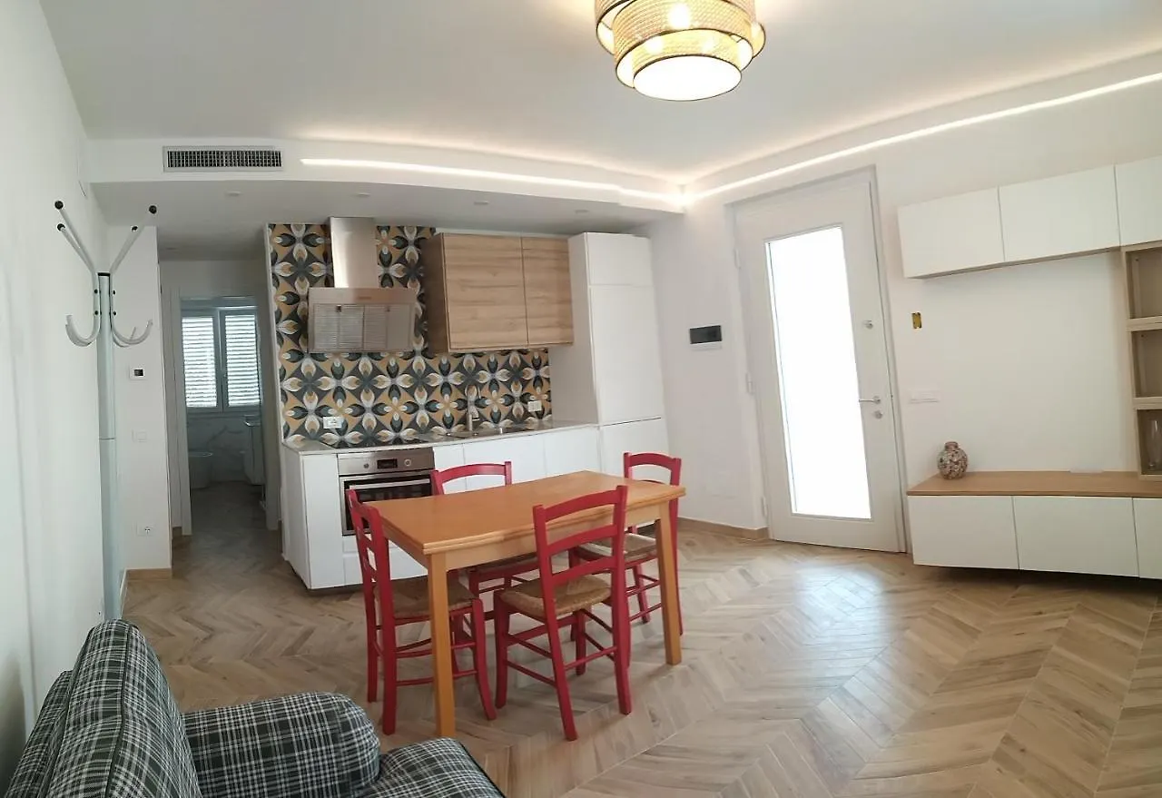 Apartment Dimora Beach Cecina  Italy