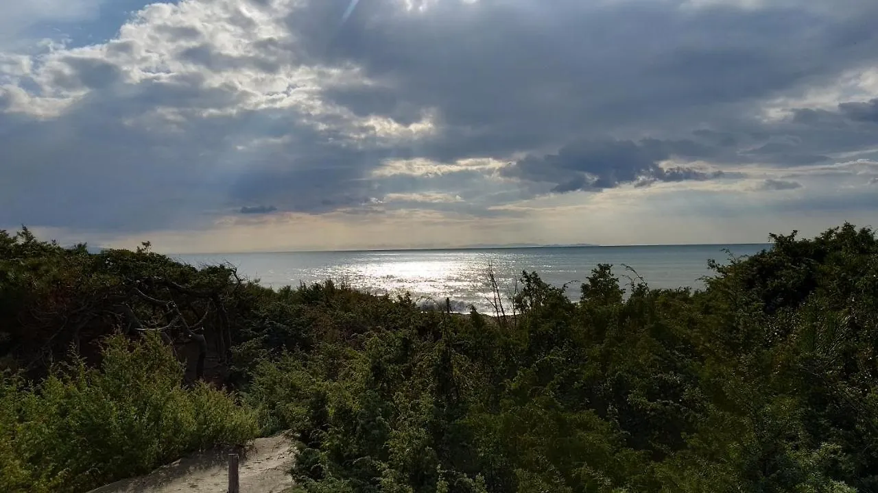 Dimora Beach Cecina  0*, Cecina (Livorno) Italy